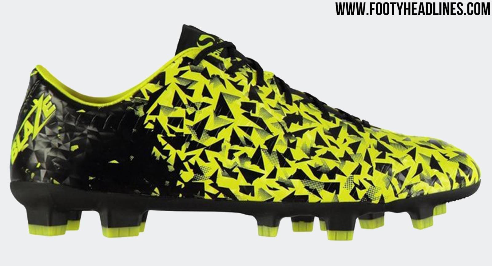 SportsDirect Steals Nike Hypervenom Transform Boot Design For